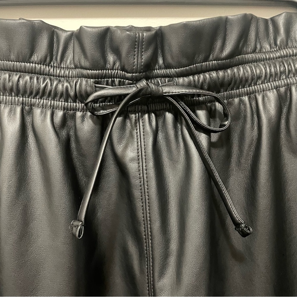 Express Faux Leather Mini Skater Skirt – Drawstring Waist, Side Pockets - Picture 3 of 9